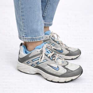 Women’s Vintage Nike Chunky Sneakers Scramble TR 2 Gray Blue Size 9 313395-042
